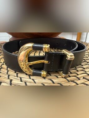 Classic Black Leather Women’s Belt with Gold Buckle